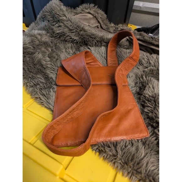 Vintage Canyon Outback Tote-Adobe Clay-Cowhide Leather - Picture 9 of 16